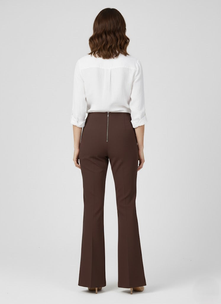 PANTALONE A ZAMPETTA IN TESSUTO TECNICO