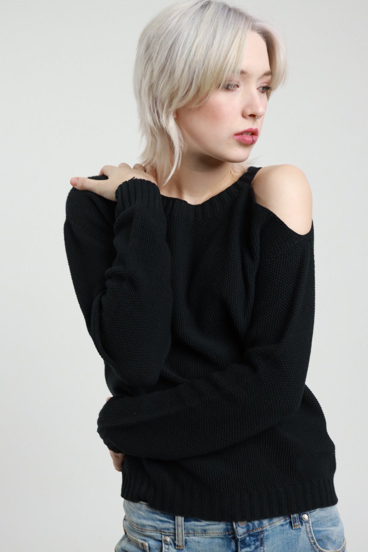 61133NERO