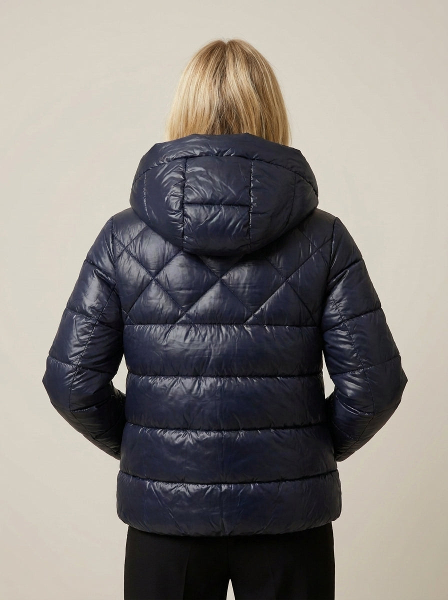 EMMALCA003_1_P