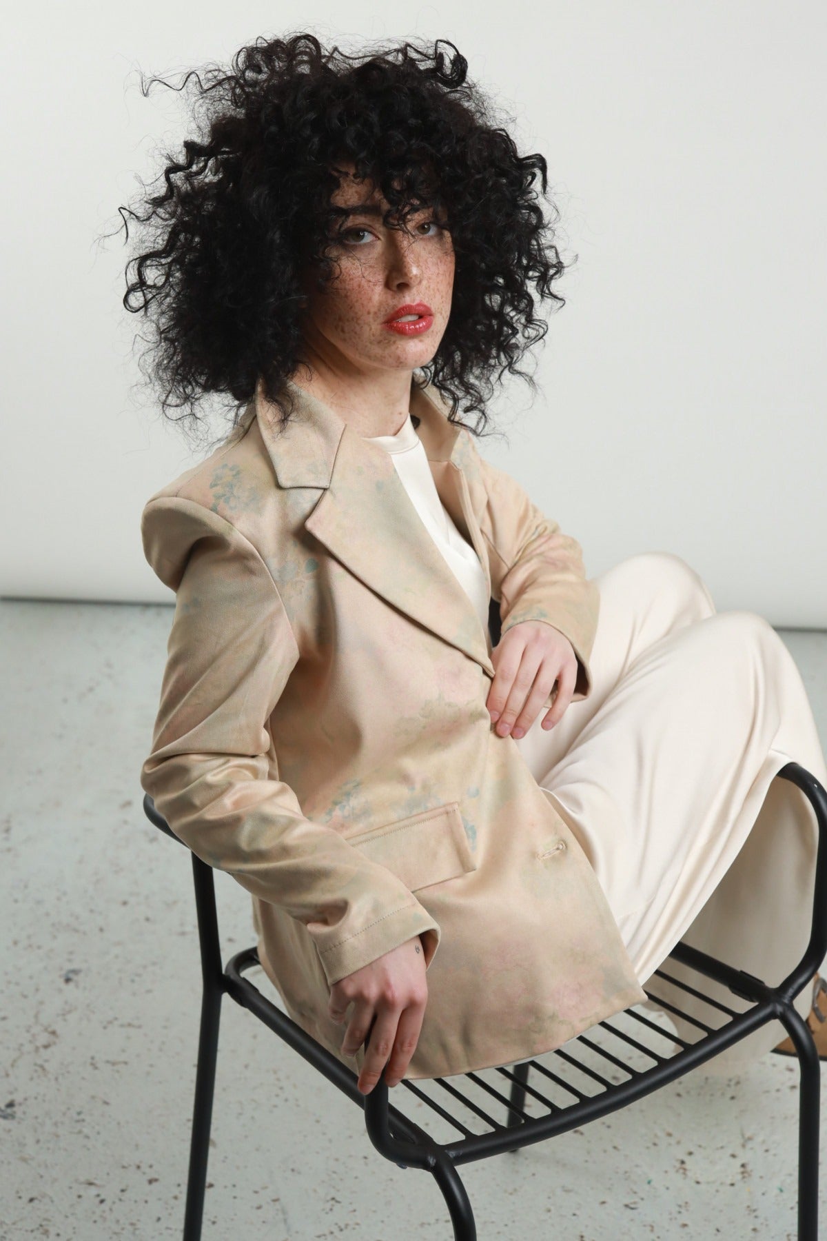 M08127BEIGE_1_P