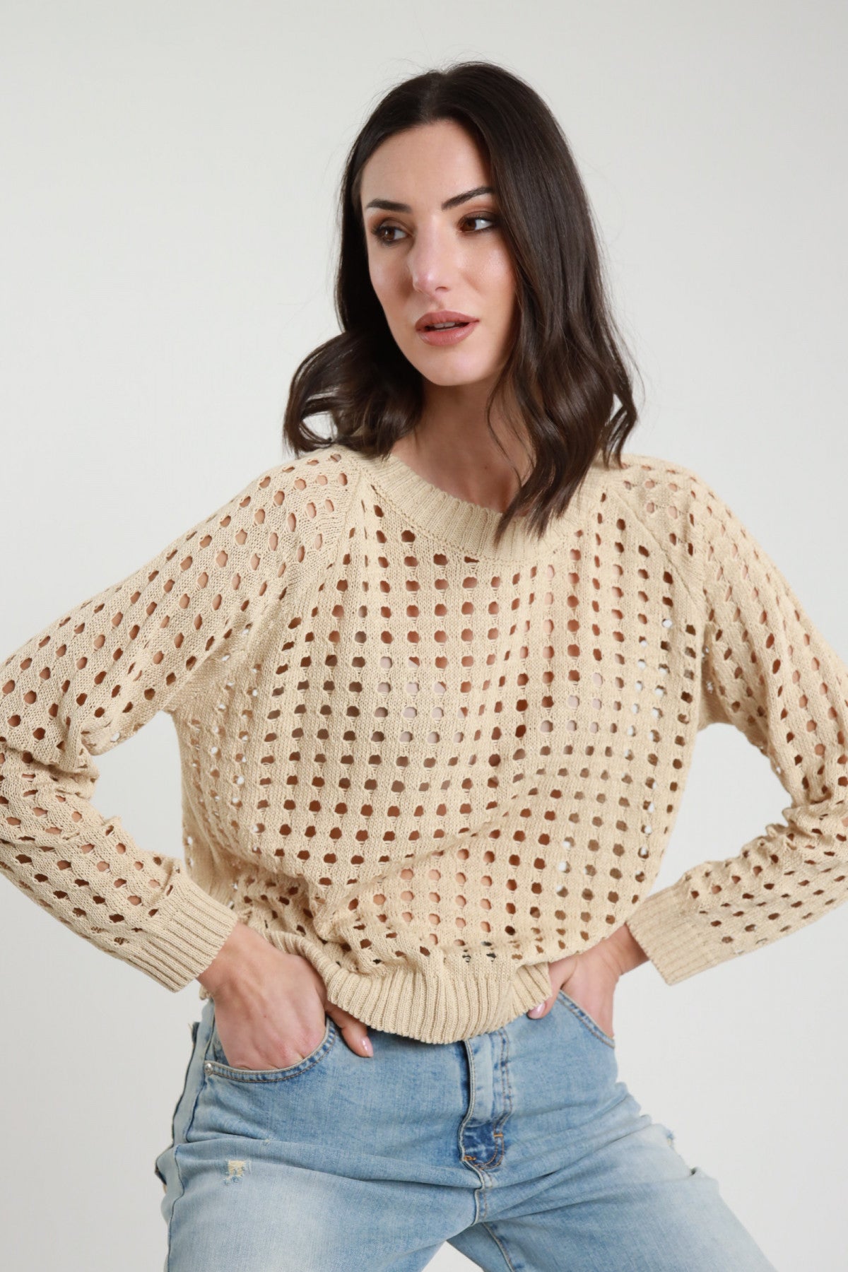 M93010BEIGE
