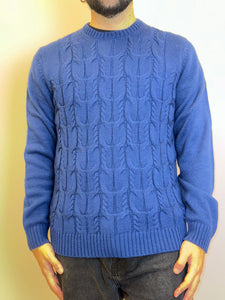 Maglia girocollo a trecce