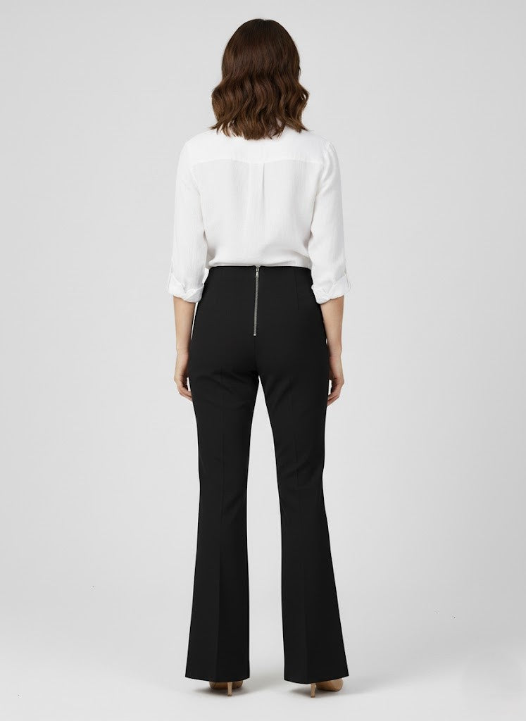 PANTALONE A ZAMPETTA IN TESSUTO TECNICO