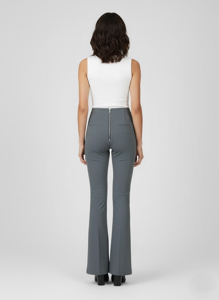 PANTALONE A ZAMPETTA IN TESSUTO TECNICO